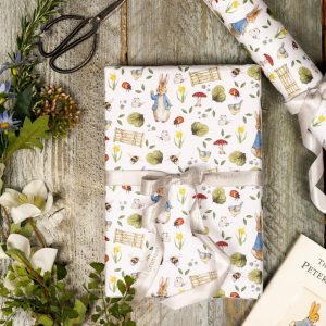 Peter Rabbit “Fresh Meadow Breeze” Gift Wrap